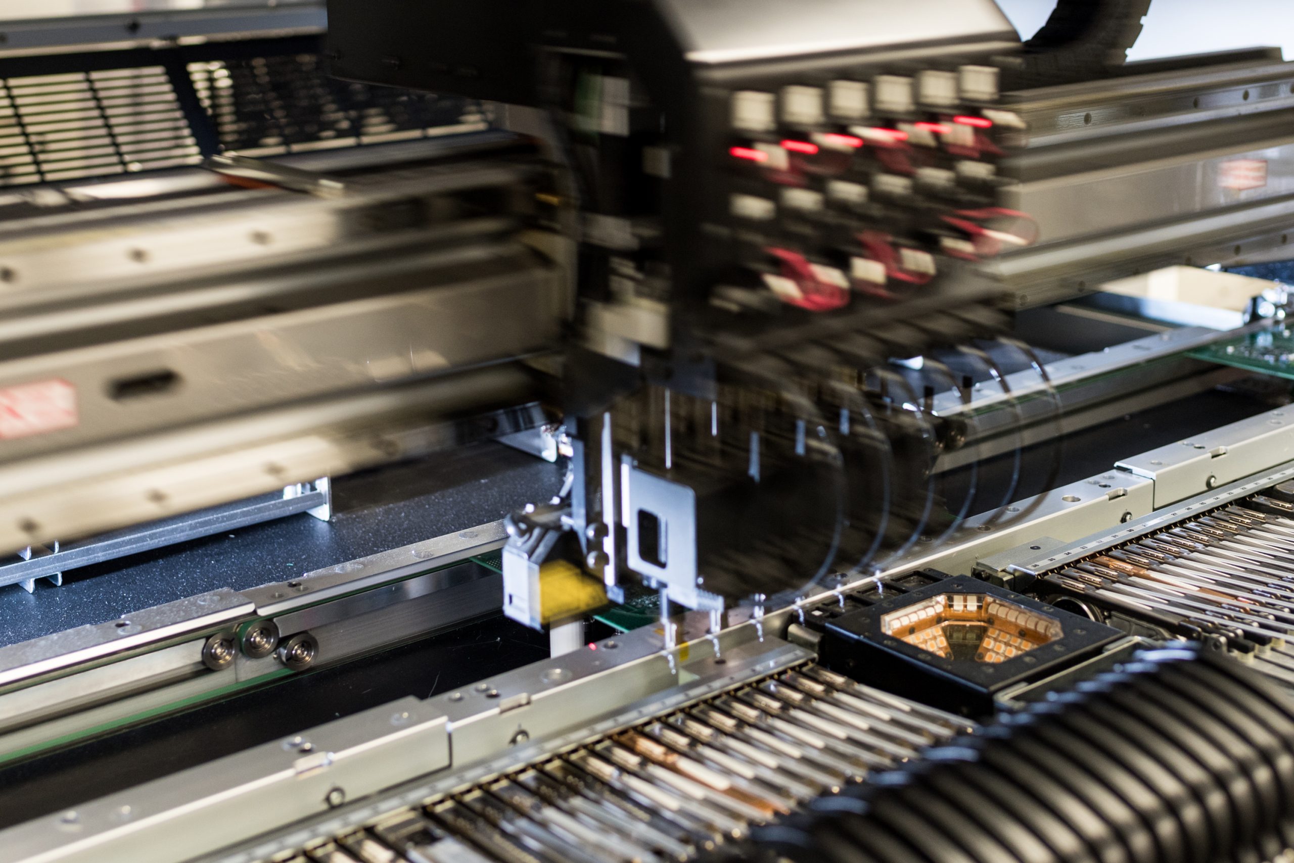 5 reasons why quality manufacturing matters in LED grow lighting 